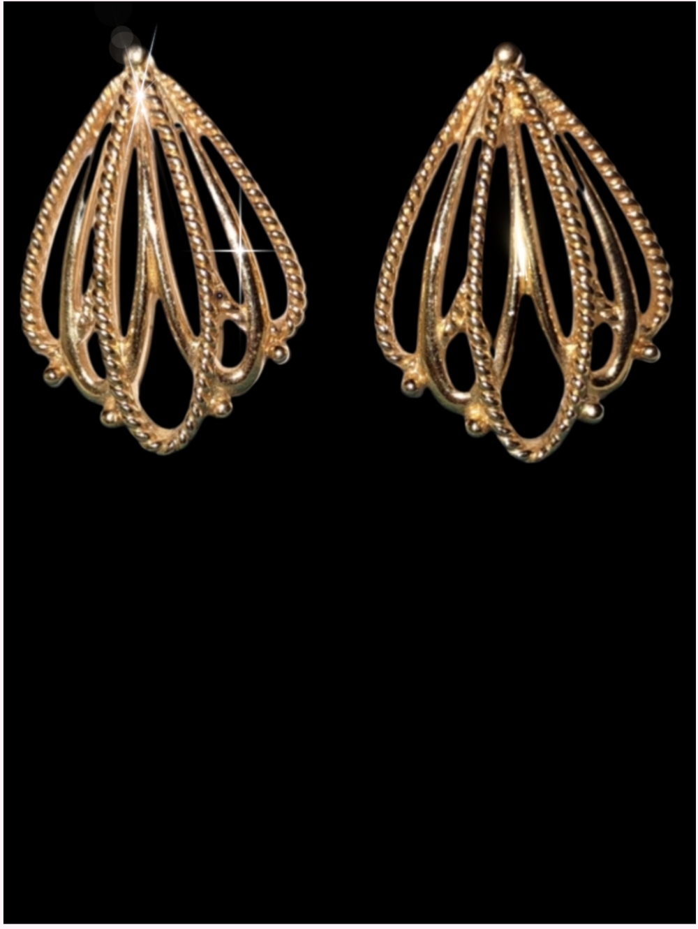 Pierced Yellow Gold Vintage Earrings